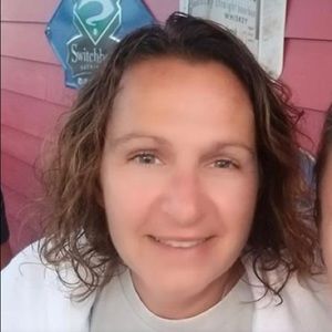 Meet your Posher, Kara